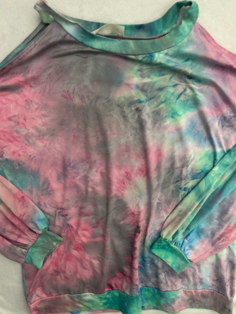 Tie-Dye Pastel Sweatshirt - Women's Long Sleeve Pullover